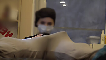 Amateur Cock Bulge Revealed During A Beauty Treatment Session